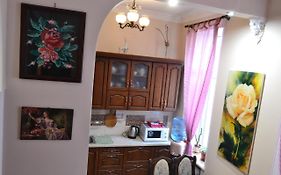 Apartment On Shevchenka Boulevard